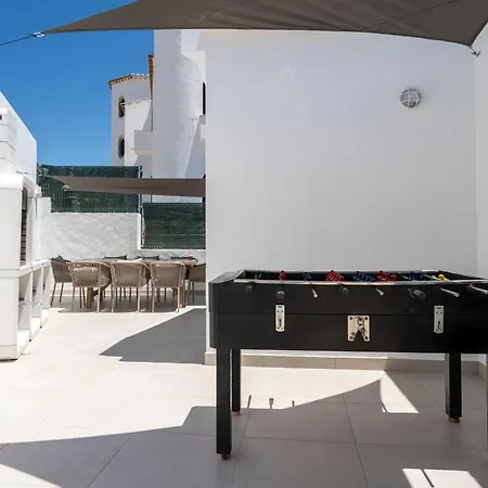 Вілла Alma Invicta