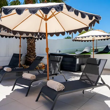 Alma Invicta * 阿尔布费拉